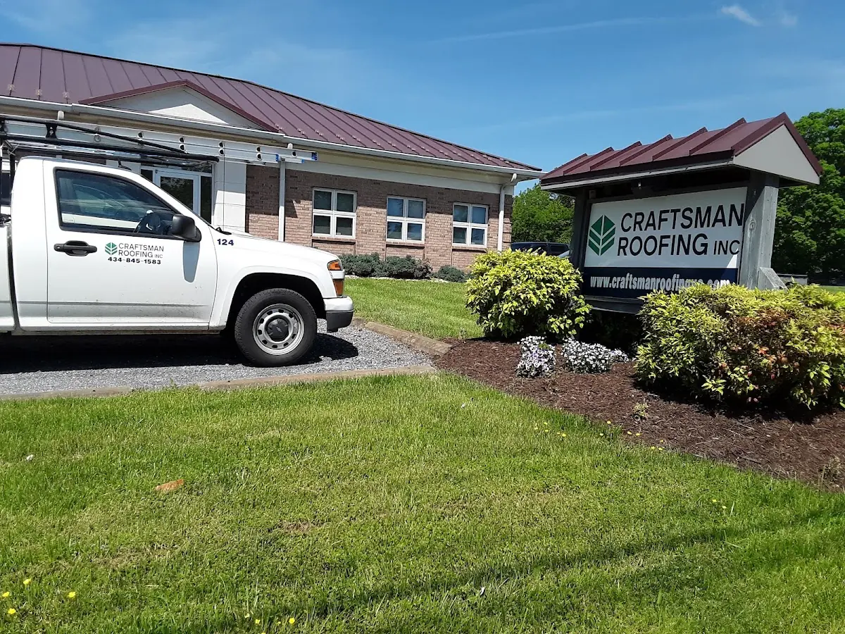 Quality Roof Replacement by experienced craftsmen in Hewitt